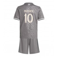 Real Madrid Luka Modric #10 Tredjeställ Barn 2024-25 Korta ärmar (+ Korta byxor)